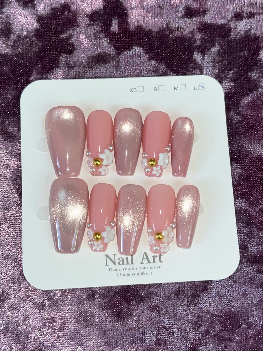 Pink Pearl Press-On Nails with Floral Accents